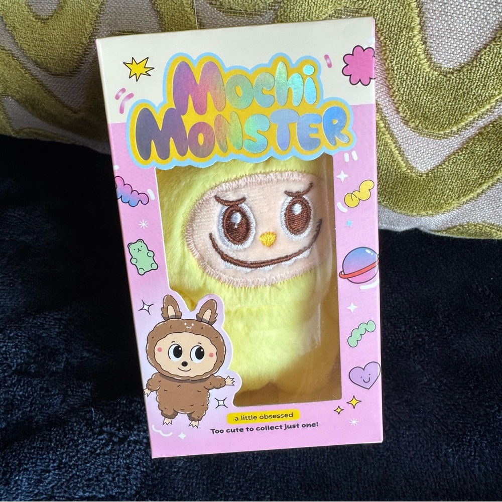 New Mochi Monster Plush Charm Collectible Keychain YELLOW Monster LiL Obsessed